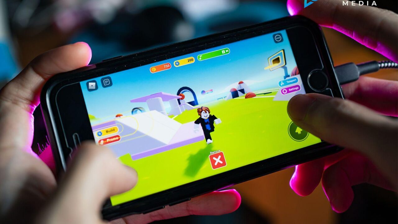 Game Terbaik Roblox Petualangan Tak Terlupakan di Genggaman Ponselmu Jelajahi Dunia Fantasi Tiada Akhir
